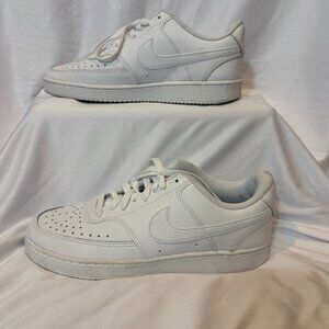 Nike Air Force 1 Size 9